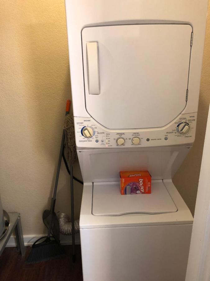 Cozy Downtown Guest House 2Br/1Ba Sleeps 8 San Antonio Bagian luar foto
